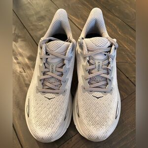 Hoka Clifton 9 Running Shoes - Light Silver/Gray